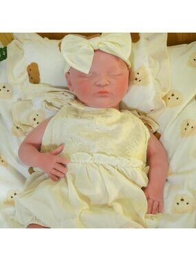 18.5 Inch Luna Girl Fully Silicone Reborn Newborn Baby Doll With Clothes